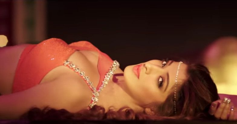 Why ashamed of one's body, asks 'Julie 2' actress Raai Laxmi