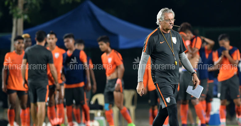 Could've beaten Colombia but for missed chances: de Matos