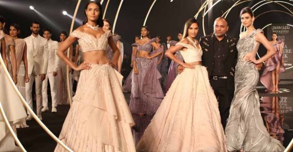 Indian fashion designer Gaurav Gupta makes his Paris Haute Couture Week  debut | CNN