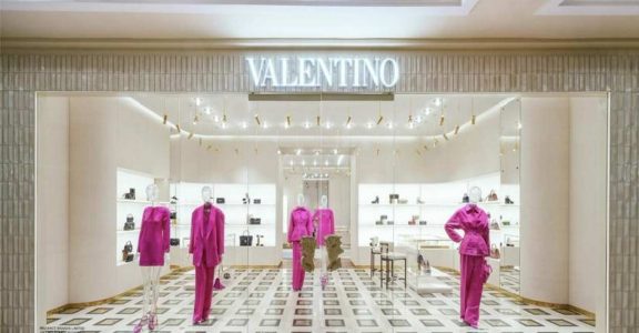 Italian fashion line Valentino opens its new boutique in New Delhi ...