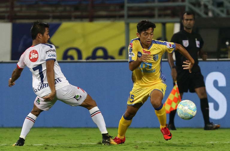 ISL Season 4: Kerala Blasters vs Delhi Dynamos
