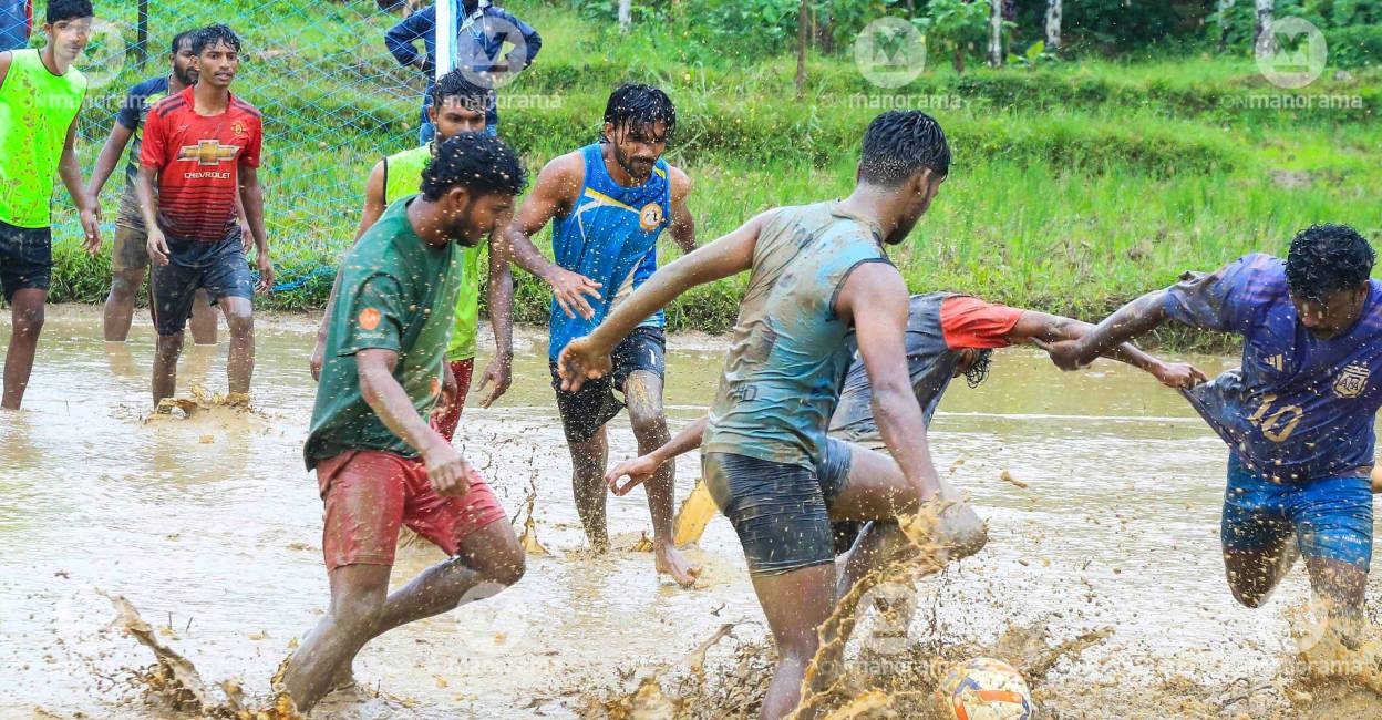 Rain Carnival begins with mud-fest in Wayanad 