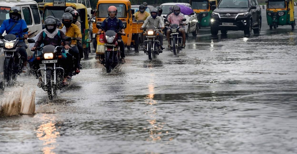 Kerala to witness widespread rain till Oct 22, yellow alert in 8 districts today