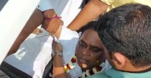 Odisha minister Naba Das shot on chest, critical | India | Onmanorama