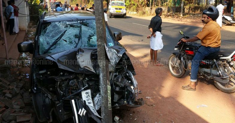 Separate accidents claim 6 lives in Kerala | Kerala accident | car ...