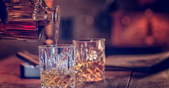 Glenfiddich Other Scotch Make A Pricey Debut In Kerala Liquor Price Kerala Liquor Outlets Kerala Liqour Policy Kerala News Glenfiddich Scotch Price Amrut distillery is based in kambipura, india. scotch make a pricey debut in kerala
