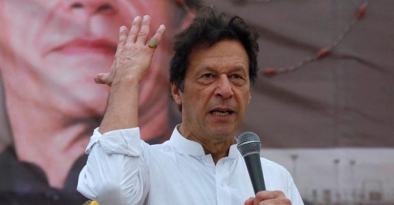 Media watchdog bans Imran Khan's live speeches from TV channels in Pak