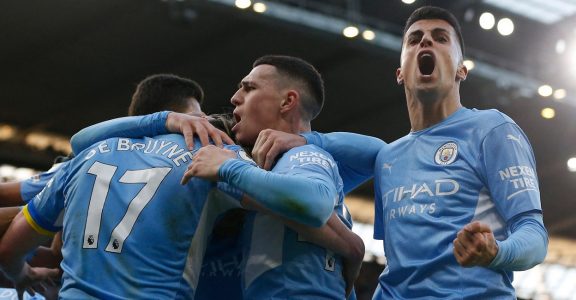 City outclass United in Manchester derby Premier League