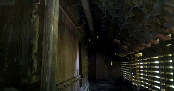 Alummoottil Meda Haunted House That Inspired Movie Manichitrathazhu Alappuzha Travel Manorama English That's right … you're a p—y, p—y, p—y, her husband continues while flipping off the man. alummoottil meda haunted house that