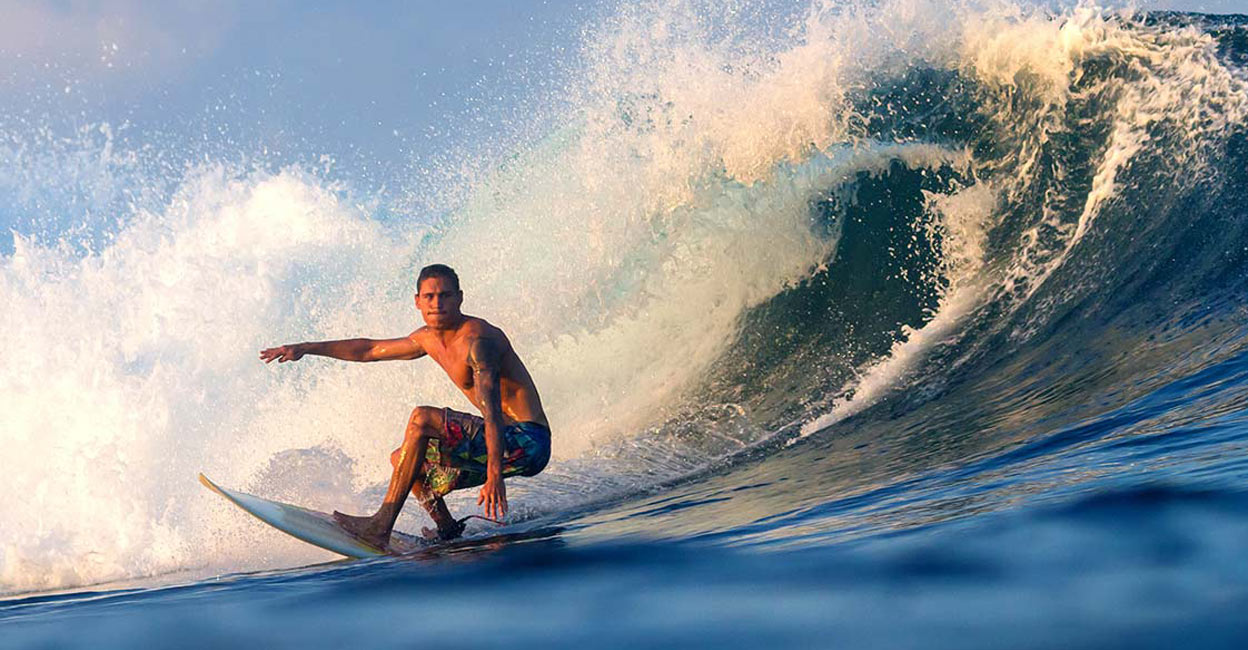 Easter weekend: Head to Varkala to enjoy International Surfing Festival, try a hand at the sport