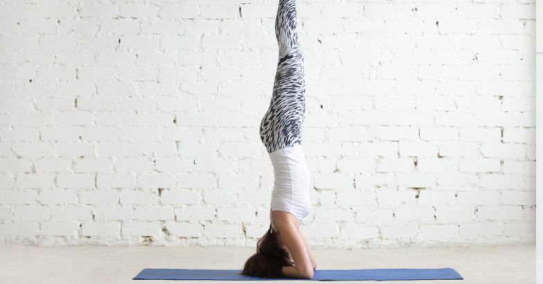 Head stand Head stand